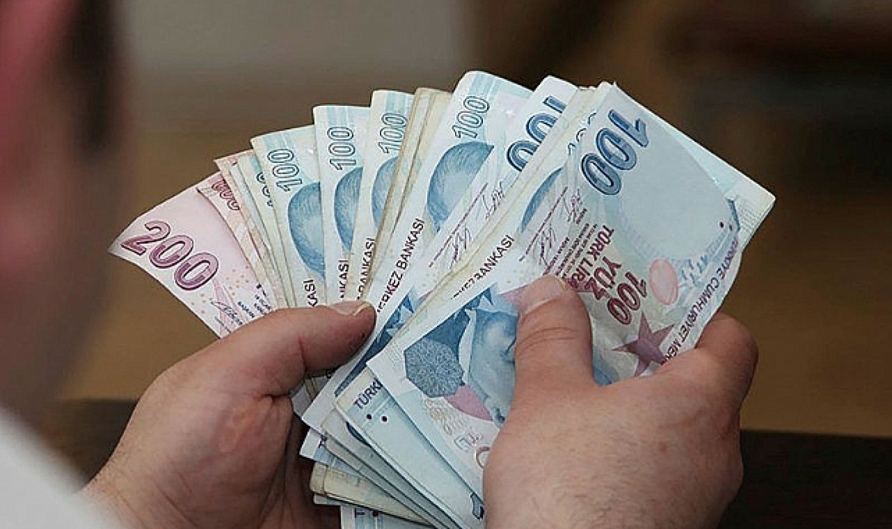 Seçim sonuçları borcu olana yaradı! Resmen borçlar sıfırlanacak: Ünlü ekonomist tek tek açıkladı...