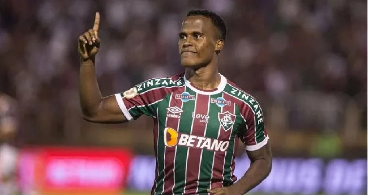 Okan Buruk'un Ocak ayında transfer edeceği yıldıza 'ölüm' tehdidi: "Her şeyin bir sınırı var, dikkatli olun!" 9