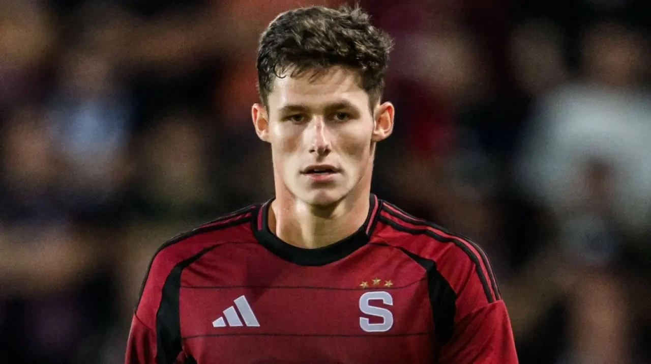 Galatasaray yeni Nelsson'u buldu! Sparta Prag'ın genç yıldızı transfere yeşil ışık yaktı: Nelsson’un yeni takımı belli oldu 4