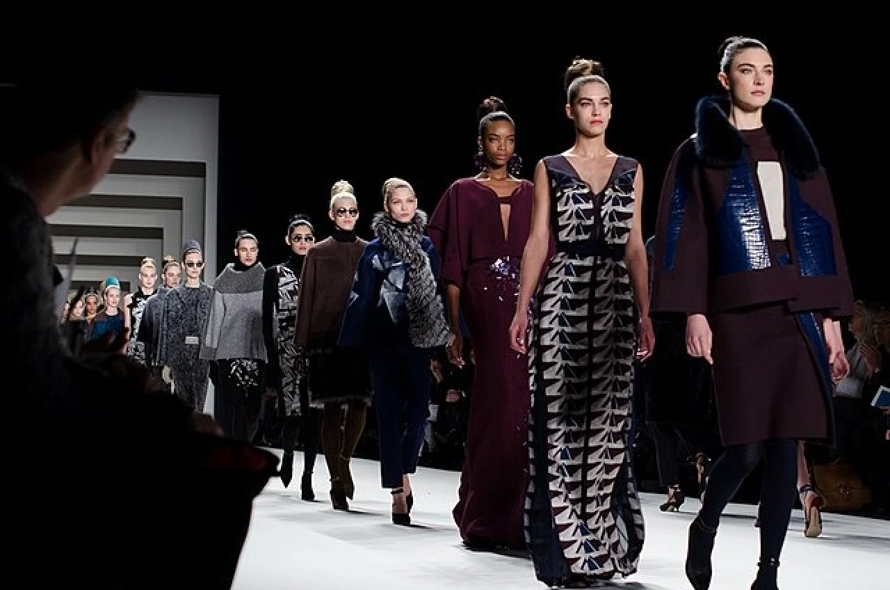 Hızlı moda nedir? Hızlı moda ne demek? Yavaş moda nedir, farkı nedir? Hızlı modanın zararları var mı?