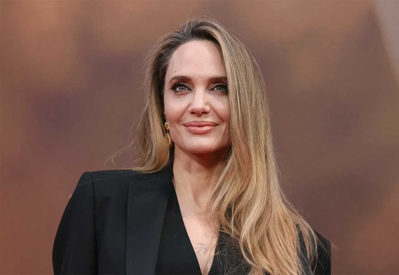 Angelina Jolie'den 'toplu mezar' mesajı: Filistin'e desteğini sürdürdü!