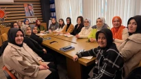 AK Parti Kocaeli İl Kadın Kolları Aylık Toplantısını Gerçekleştirdi