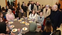Başkan Büyükgöz gençlerle iftar sofrasında buluştu