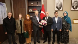 Darıca Belediyesi’nde Ziyaretçi Yoğunluğu