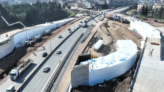 Başiskele Kavşağı’nda Çalışmalar Hız Kesmeden Devam Ediyor