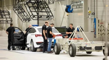 Volvo tahttan düşüyor mu? Dünyanın en güvenli araçları listesi yayınlandı!