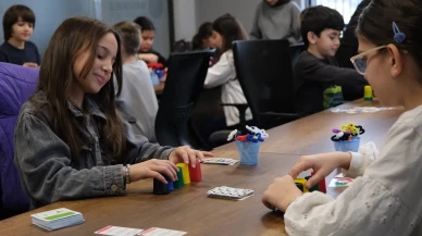 Başiskele’de gençler Türkiye Yüzyılı Gençlik Merkezi’nde buluştu