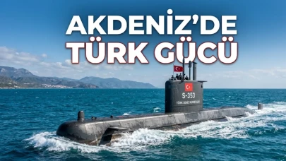 Yunan gemisi Türk denizaltısını görünce kaçtı