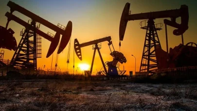 Brent petrol fiyatlarında değişim: Varil fiyatı 95 dolar seviyelerinde…