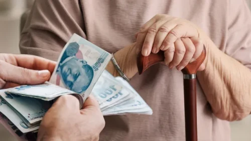 Emekli Maaşı Nisan 2026: Ne Kadar, Ne Zaman Yatacak?