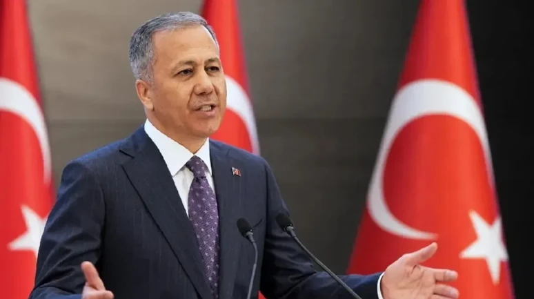Bakan Yerlikaya, 1418 kişinin gözaltına alındığını duyurdu