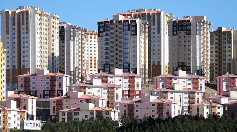 Düşük Faizli Krediyle Ev Sahibi Olma Fırsatı: 1.20 Faiz Oranıyla Başvurular Ne Zaman? "İlk Evim" Kampanyasında Güncel Gelişmeler!