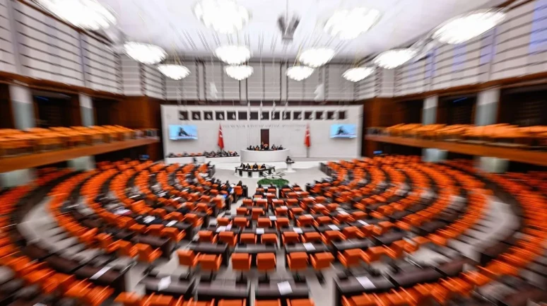 Meclis tatile girdi mi? 2025 TBMM tatil takvimi...