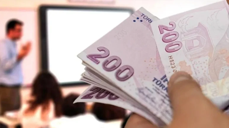 Öğretmen maaşlarına ilişkin son gelişmeler neler? Temmuz 2025'te öğretmen ve uzman öğretmen maaşlarının miktarı ne olacak?