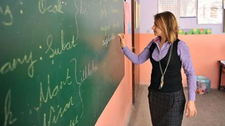 Ücretli Öğretmenlik 2025 E-Devlet Başvuru Ekranı: Başvuru Tarihleri, Şartlar ve Gerekli Belgeler