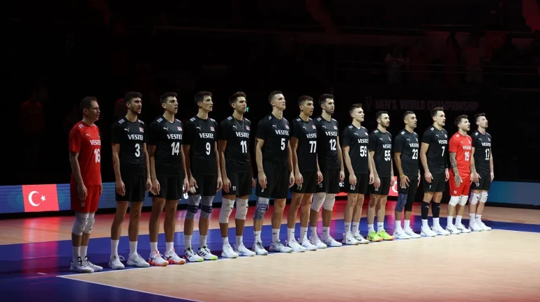 Filenin Efeleri Polonya’ya Boyun Eğdi: Dünya Şampiyonası’nda Çeyrek Finalde Elendi