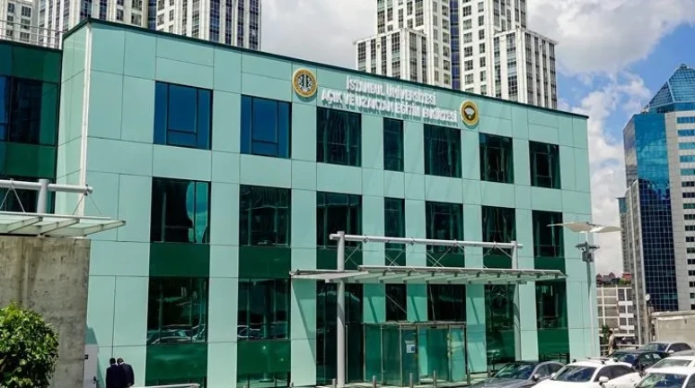 İstanbul Üniversitesi AUZEF'te hangi bölümler var? 4 yıllık bölümler neler?